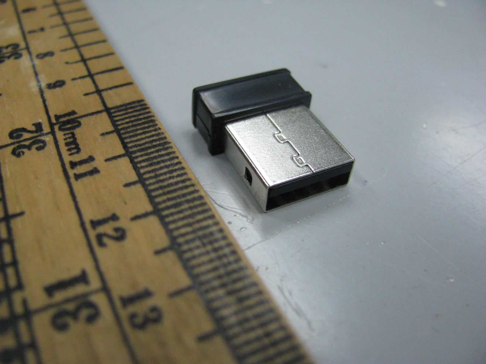 2.4Ghz wireless optical mouse - FCC ID Y4PBONDID8 - Shenzhen Bondidea Technology Co., LTD (3)