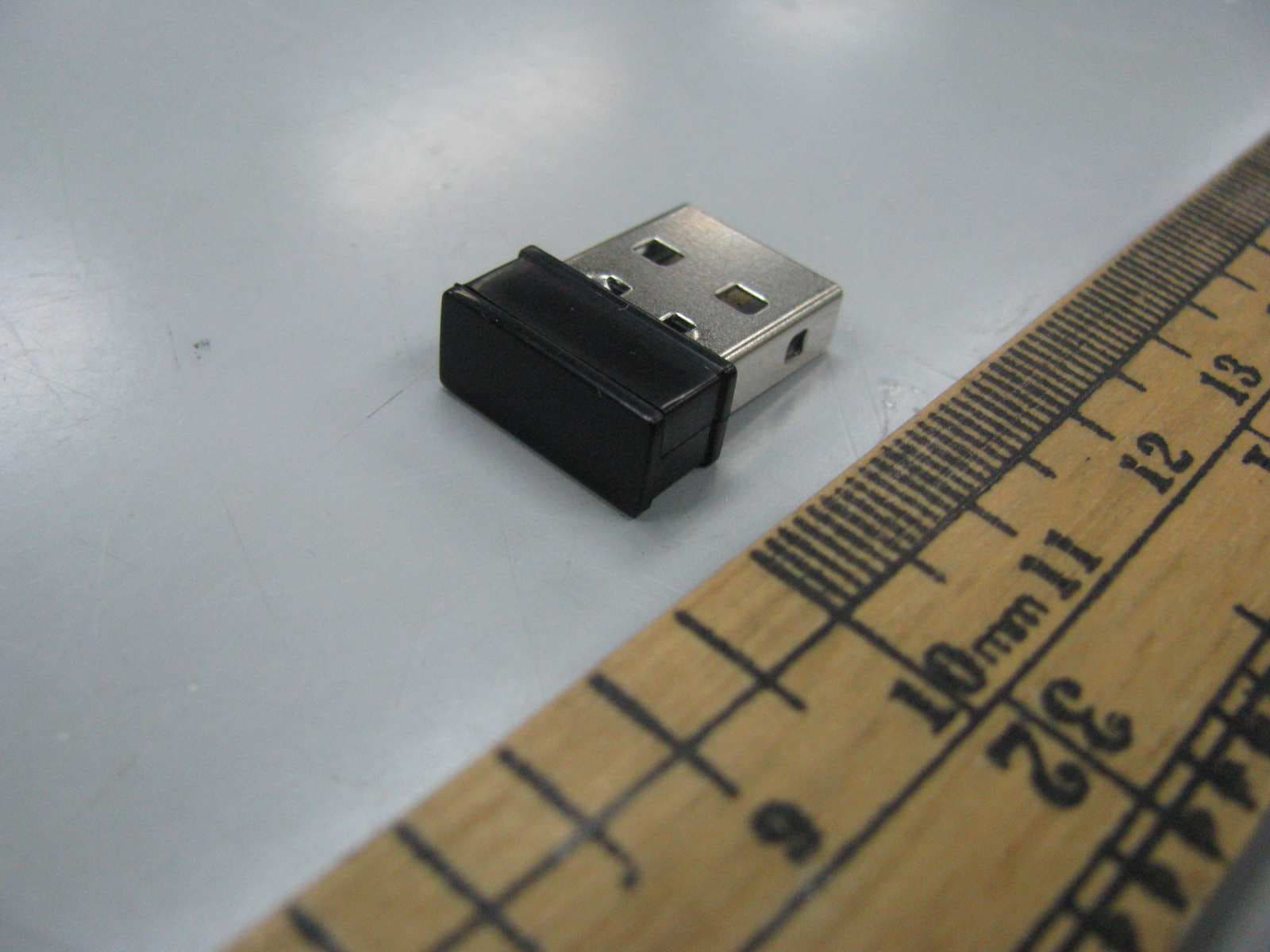 2.4Ghz wireless optical mouse - FCC ID Y4PBONDID8 - Shenzhen Bondidea Technology Co., LTD (4)