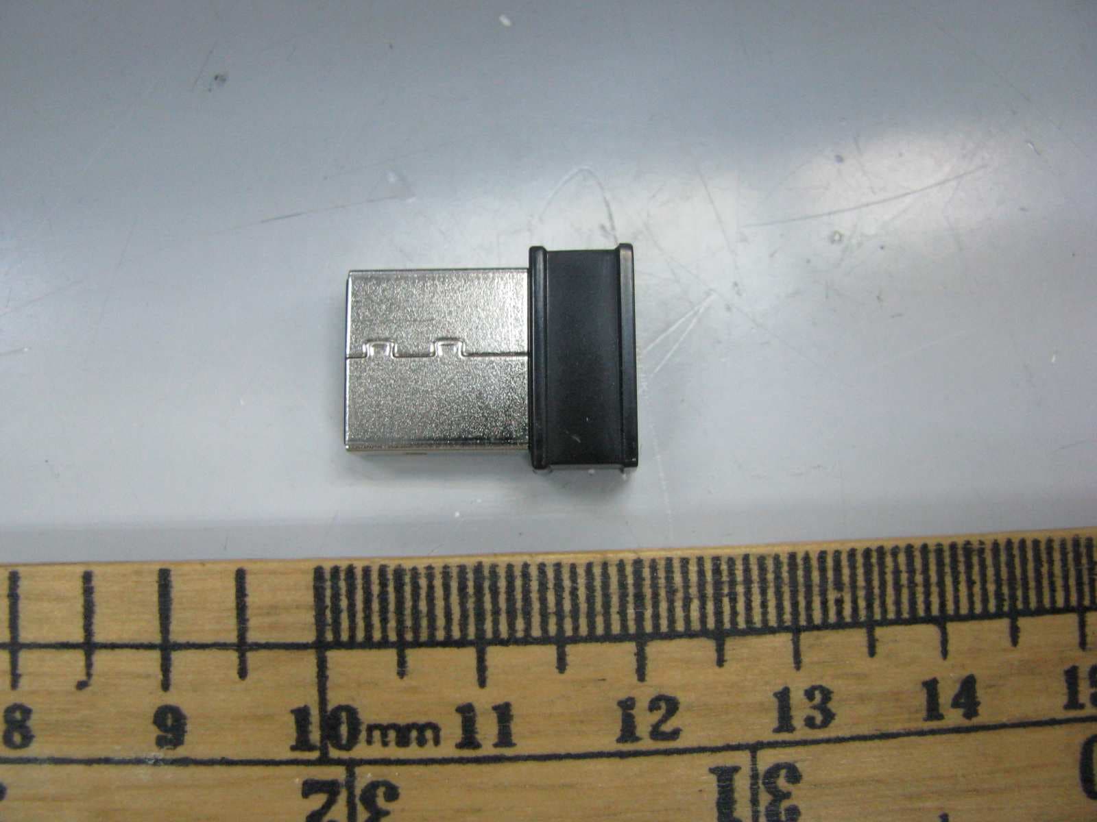 2.4Ghz wireless optical mouse - FCC ID Y4PBONDID8 - Shenzhen Bondidea Technology Co., LTD (2)