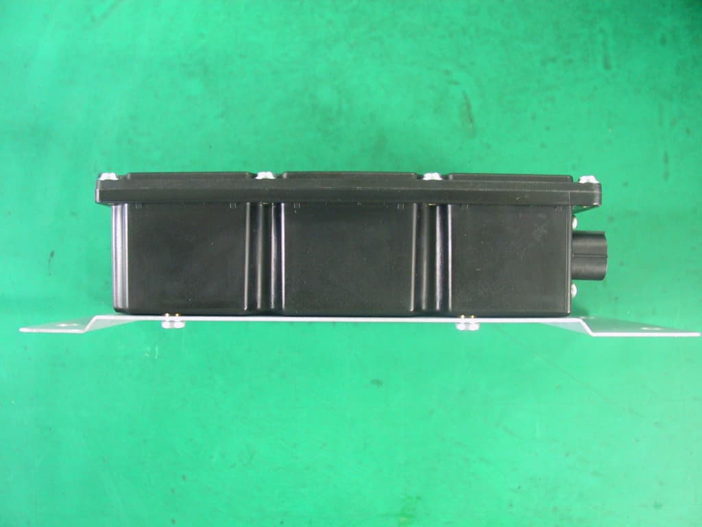 Cellular Data Terminal Equipment - FCC ID Y4XHCM2010M100H25 - Hitachi Construction Machinery Co., Ltd. (4)