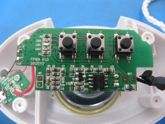 Bluetooth Shower Speaker - FCC ID Y56QSLMA878B - SHENZHEN QI SHENGLONG INDUSTRIALIST CO.,LTD. (2)