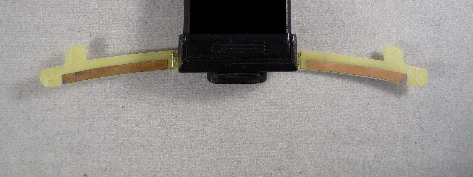 Motorcycle helmet communication system with BT transceiver - FCC ID Y6MNCOM4 - Nolangroup S.p.A. (3)