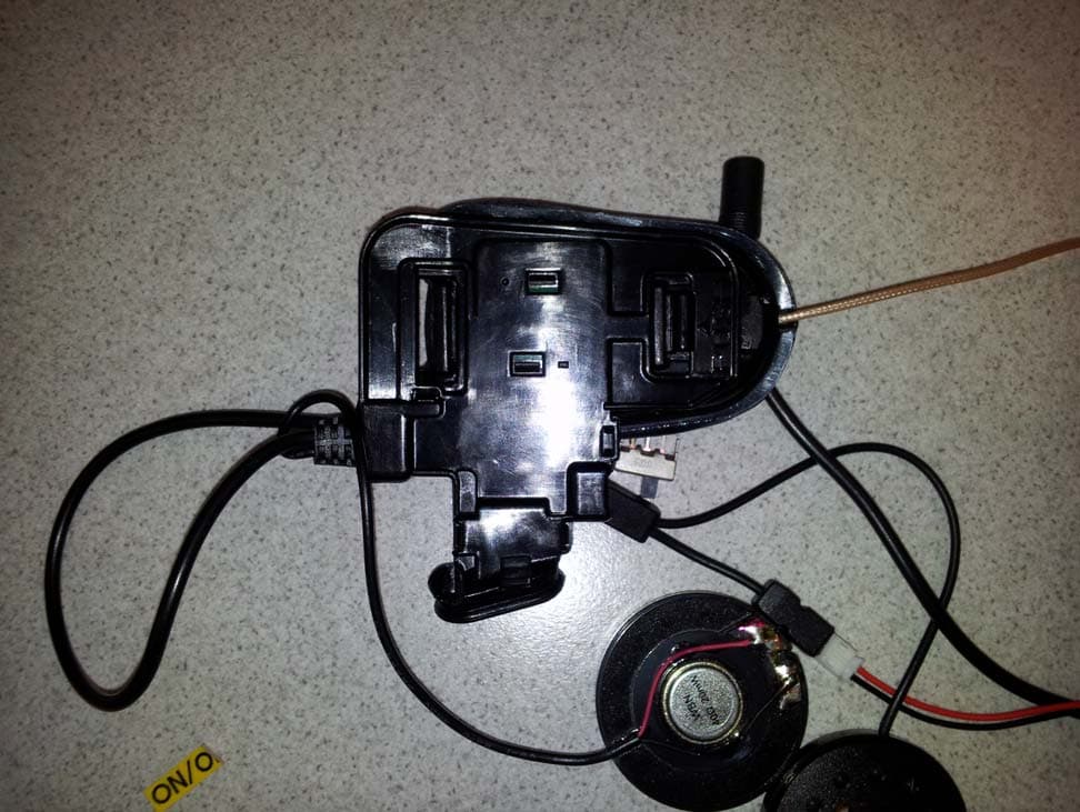 Motorcycle helmet communication system with BT transceiver - FCC ID Y6MNCOM5 - Nolangroup S.p.A.