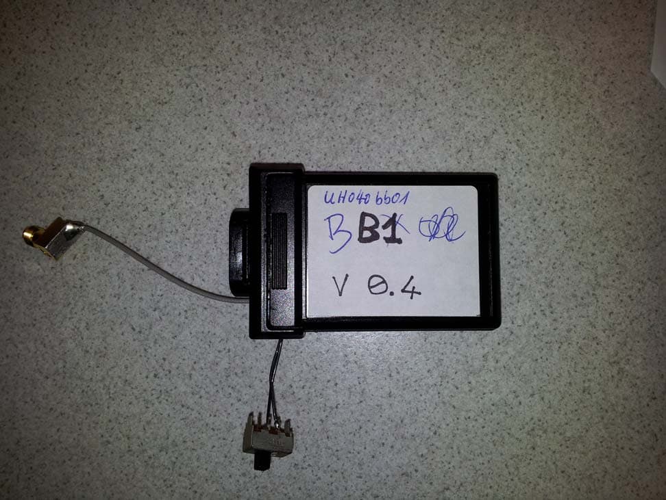 Motorcycle helmet communication system with BT transceiver - FCC ID Y6MNCOM6 - Nolangroup S.p.A.