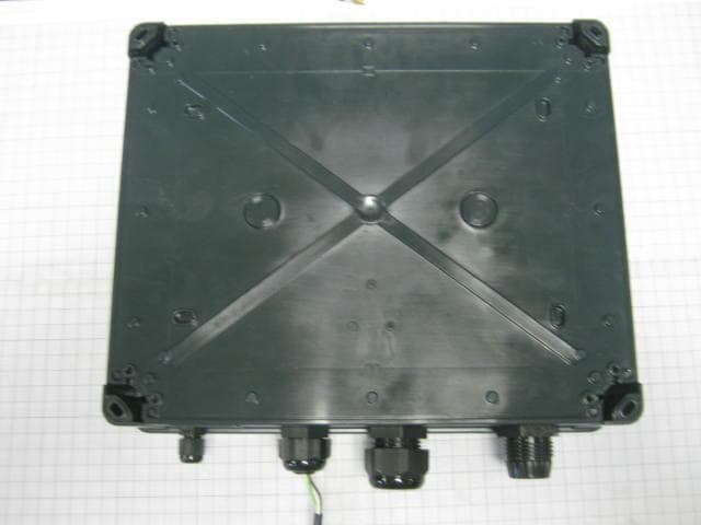 ZARB BASE use a Bluetooth module - FCC ID Y7HZARB - Schneider Electric Industries France L'Isle d'Espagnac (3)