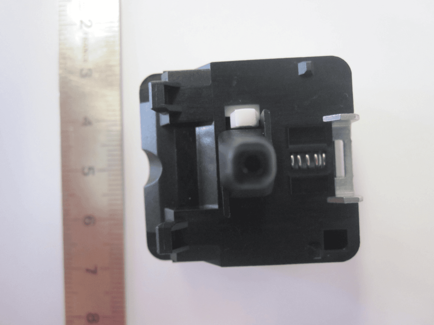Wireless and batteryless complete transmitter - FCC ID Y7HZBRT2 - Schneider Electric Industries France L'Isle d'Espagnac