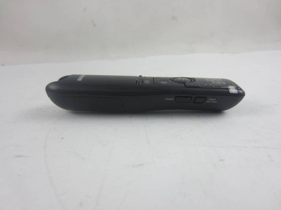 2.4G wireless presenter (device) - FCC ID Y7J-PR100RT - Canon Electronic Business Machines (H.K.) Co., Ltd. (4)