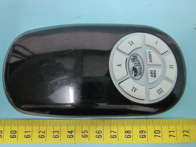 Reomte control - FCC ID Y7ZDL4109T - S.Q.M CO., LTD.