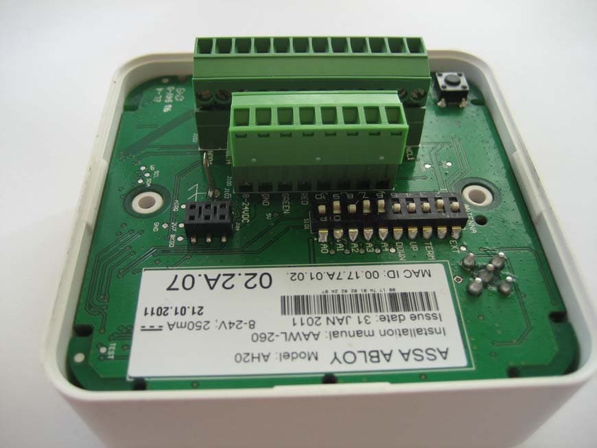 Wireless Communication Hub - FCC ID Y88-AH20R01 - ASSA ABLOY AB (5)