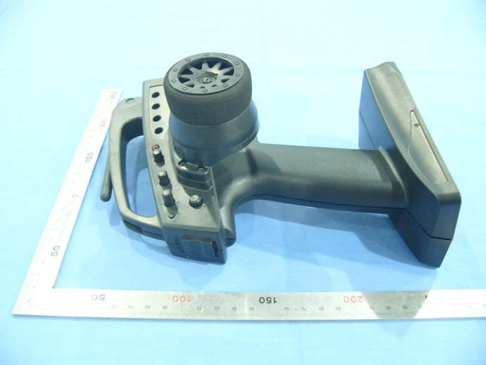 3CH 2.4GHz FHSS RADIO SYSTEM - FCC ID Y9XHPIRACING00001 - Hobby Products International Inc. (3)