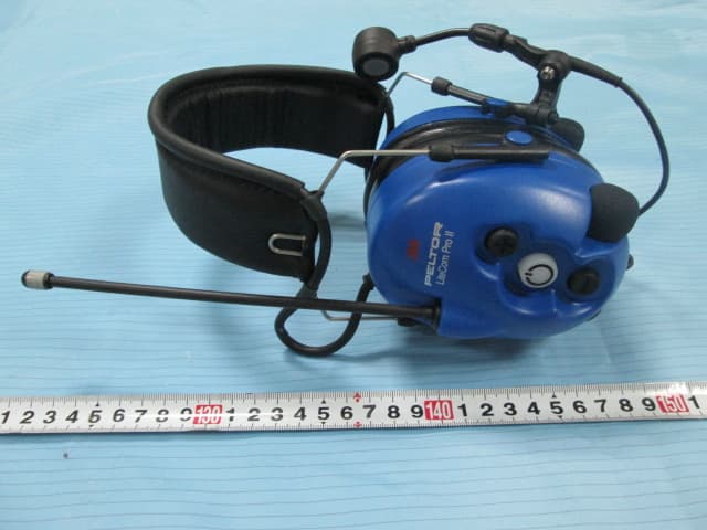 PELTOR LiteCom Pro II headset - FCC ID Y9ZMT401050B - 3M Company (2)