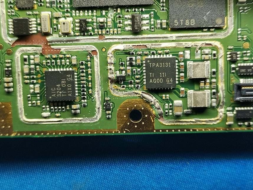 Digital Portable Radio - FCC ID YAMHP6XXUMS - Hytera Communications Corporation Limited (2)