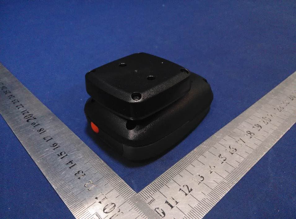 Wireless Remote Speaker Microphone - FCC ID YAMSM27W1 - Hytera Communications Corporation Limited (4)