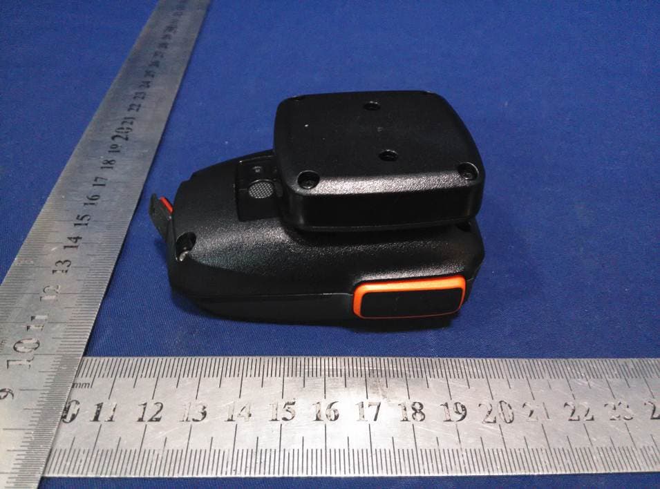 Wireless Remote Speaker Microphone - FCC ID YAMSM27W1 - Hytera Communications Corporation Limited (3)