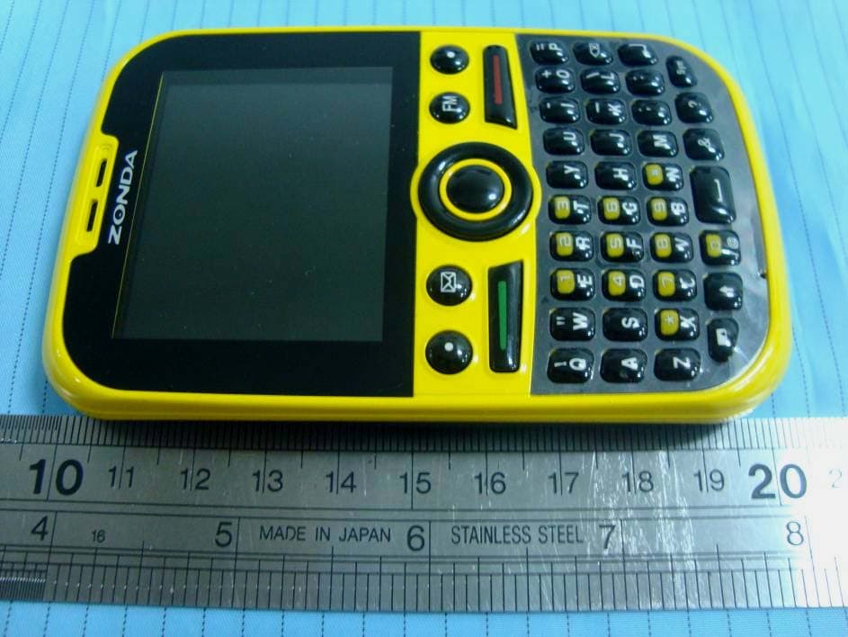 GSM Mobile Phone - FCC ID YAUZMUM850 - ZONDA Corporation, S.A. de C.V.