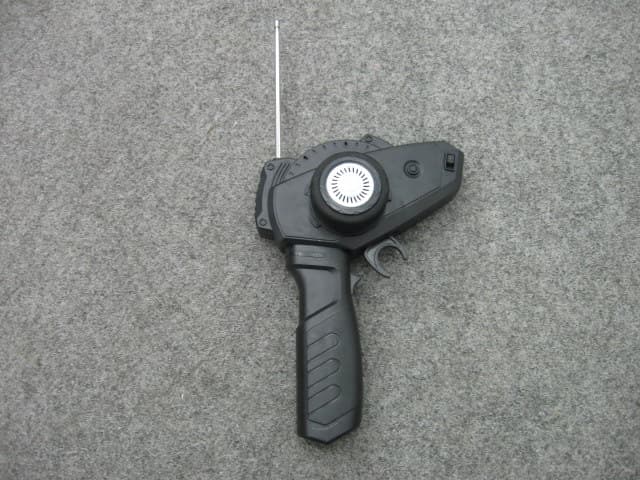 Remote Controller for Toy - FCC ID YB91-20P27MHZ - Mac Due International Ltd. (3)