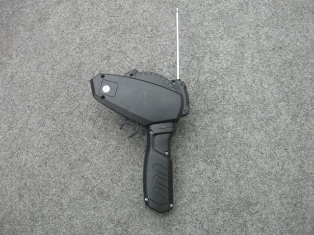 Remote Controller for Toy - FCC ID YB91-20P27MHZ - Mac Due International Ltd.
