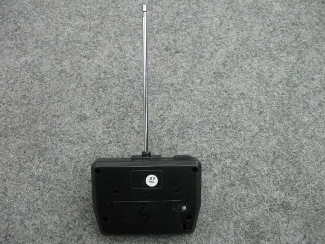 Remote Controller for Toy - FCC ID YB91-20R27MHZ - Mac Due International Ltd. (2)