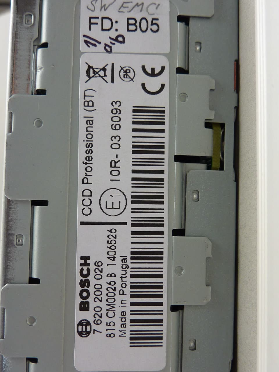 Car Radio with Bluetooth - FCC ID YBN-CCD-PROLINE3 - Robert Bosch GmbH (2)