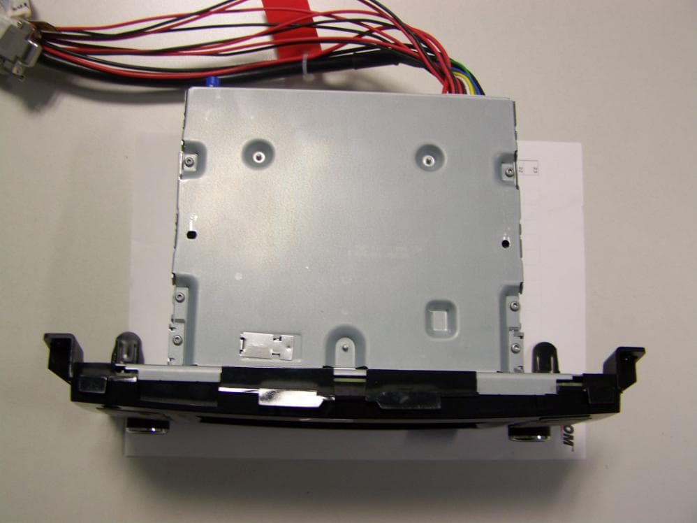 Radio Navigation System with Bluetooth - FCC ID YBN-LCN20 - Robert Bosch GmbH (2)
