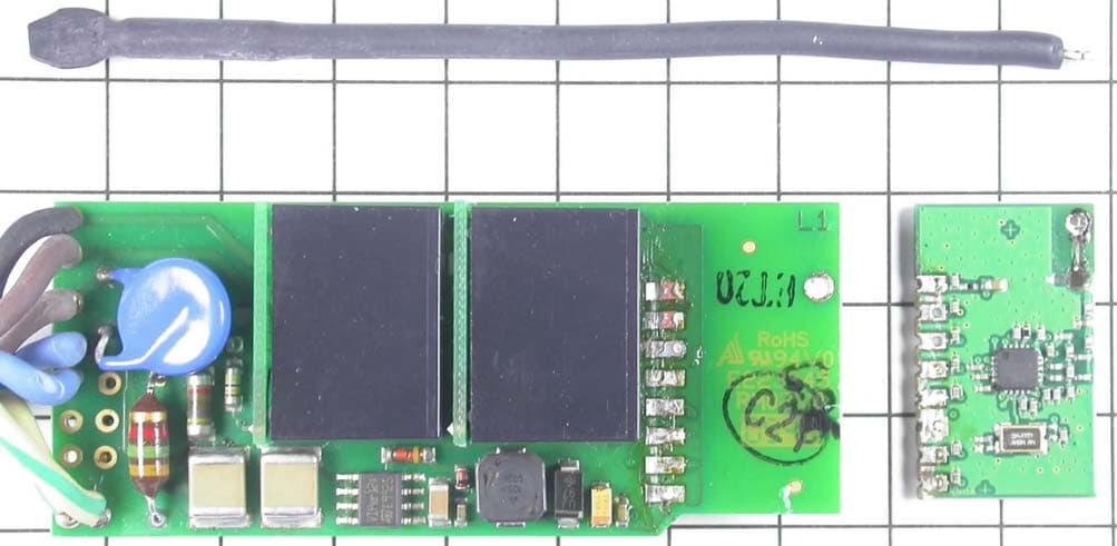 RC System for rolling shutters / awnings and venetian blinds - FCC ID YBU285XX0901 - elero GmbH Antriebstechnik (4)