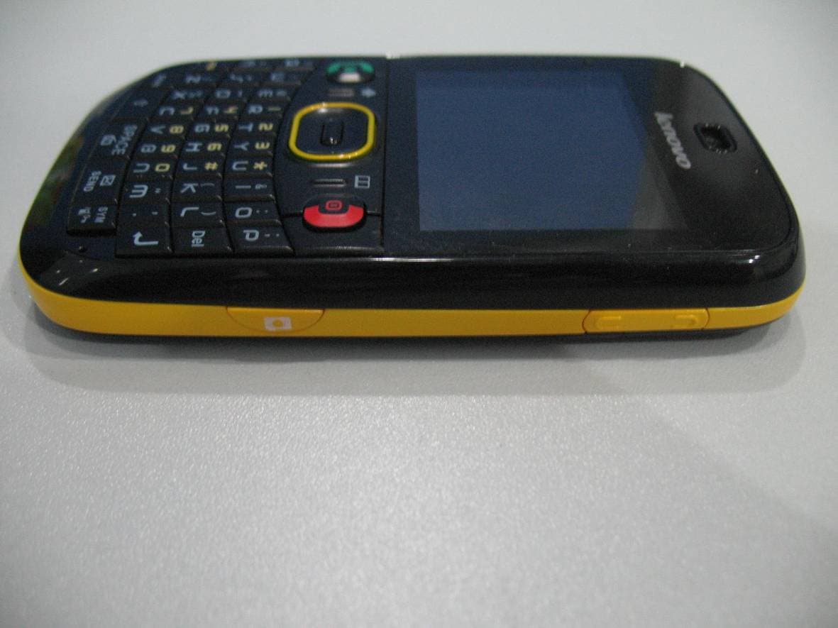 MOBILE PHONE - FCC ID YCNSHARK32 - Lenovo Mobile Communication Technology Ltd. (4)