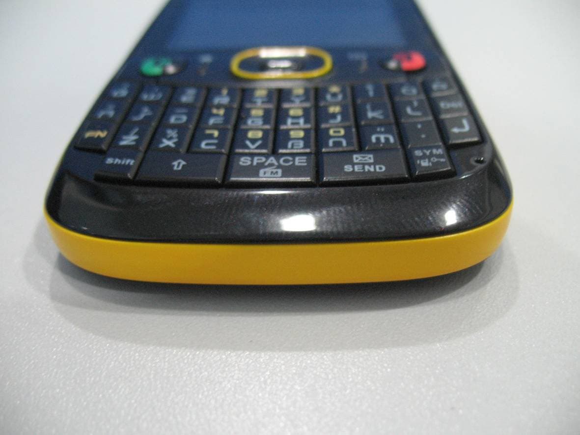 MOBILE PHONE - FCC ID YCNSHARK32 - Lenovo Mobile Communication Technology Ltd. (5)