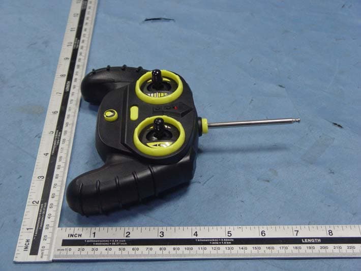 Stunt Buggy Xtreme - FCC ID YCR-TX-1013HA - China Industries Ltd T/A Wow! Stuff (3)