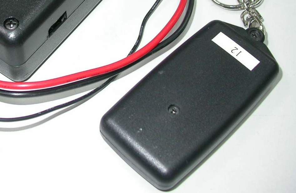 12 volt remote start system-5 position remote - FCC ID YD8-GNC-REMOTE-1 - Evergreen Spraying Technology Inc. (2)