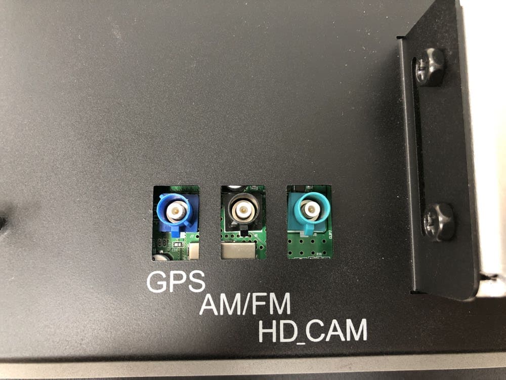 In-vehicle Infortainment System - FCC ID YE48CS - Glosys Inc.