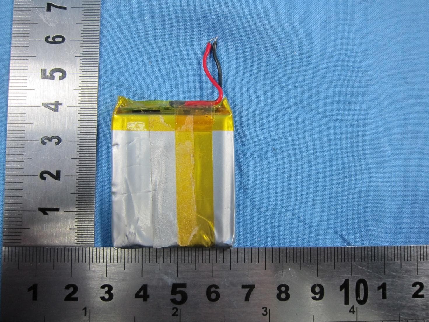 TracUSA Model TL201 Personal GPS Tracker - FCC ID YEATL201 - OE Power Systems Inc. (2)