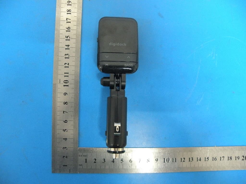 Bluetooth FM Transmitter - FCC ID YEKAC-2121 - DIGIDOCK DEVELOPMENT INC. (5)