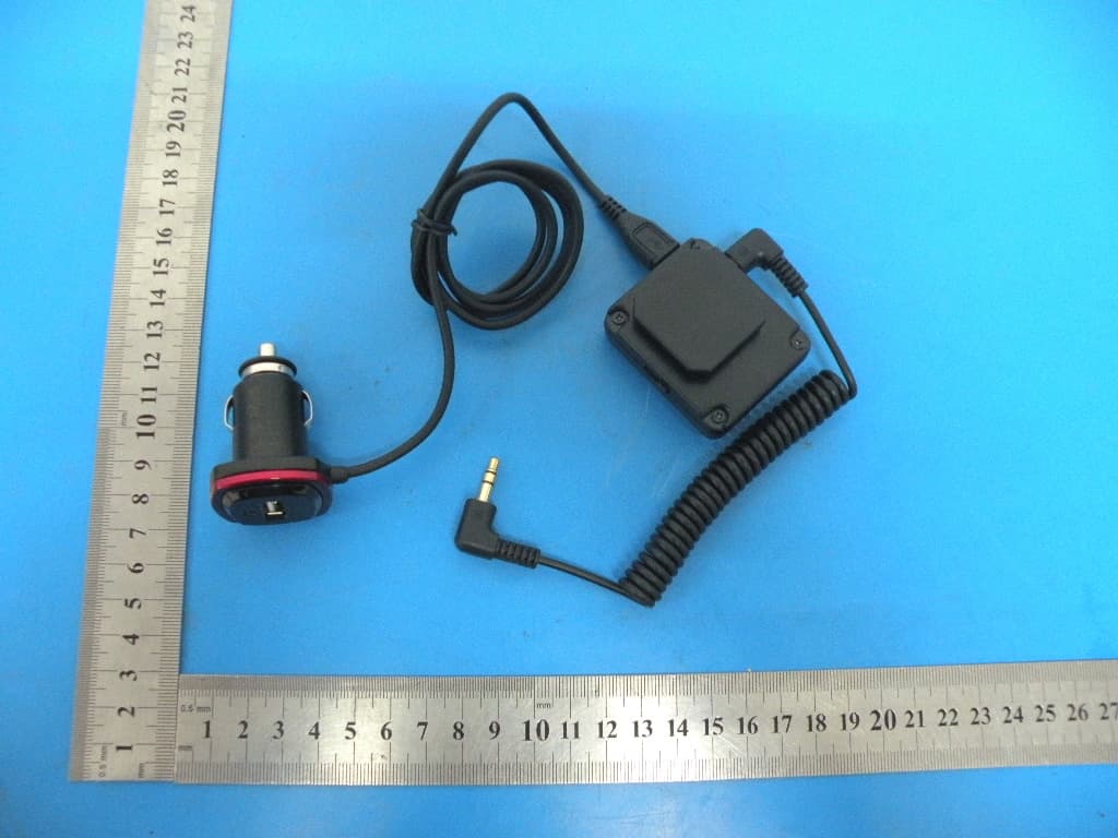Bluetooth FM Transmitter - FCC ID YEKFMXP-T1 - DIGIDOCK DEVELOPMENT INC. (3)