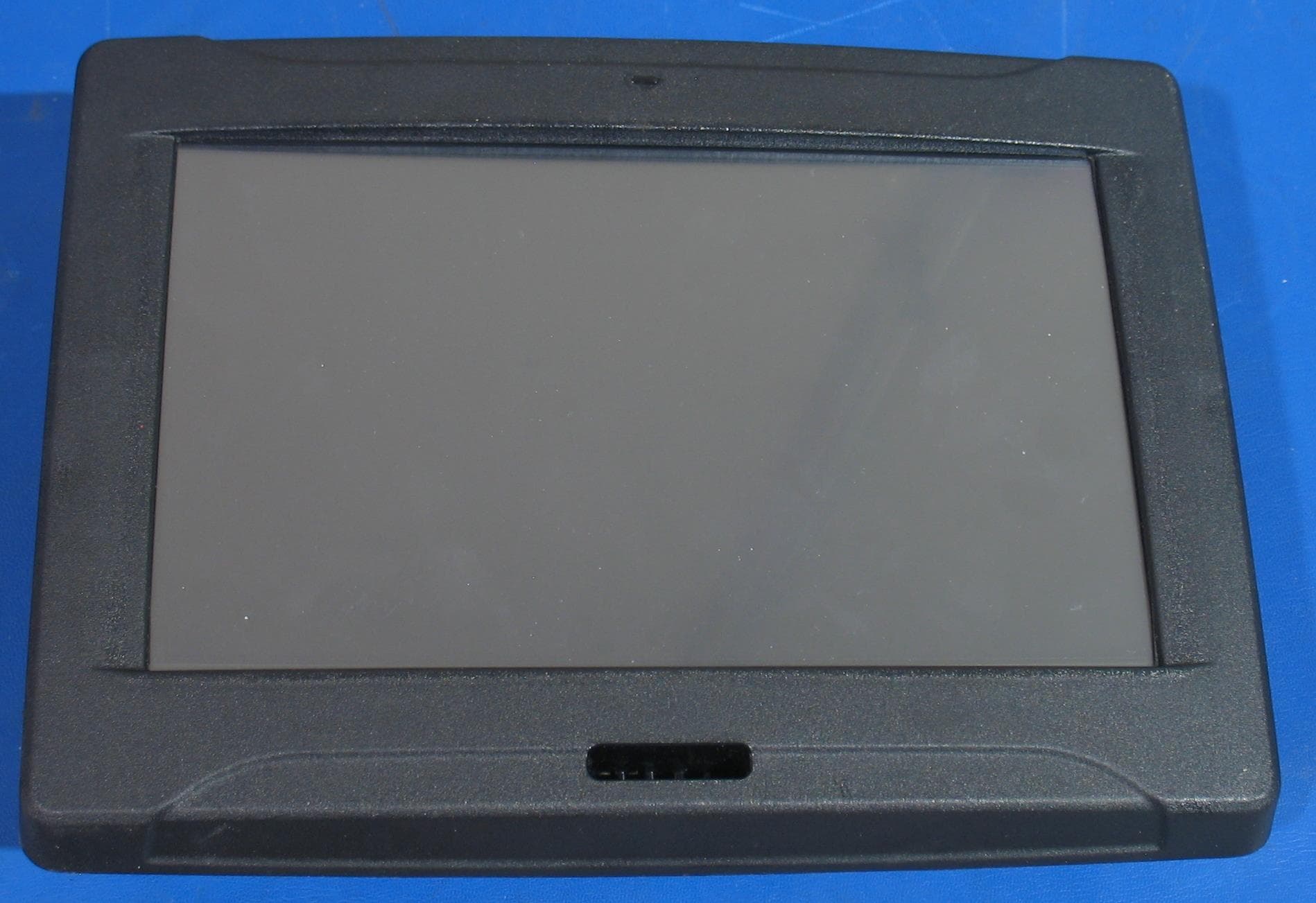 Visage Touchscreen Display - FCC ID YEY-V3-1005A - GPS Industries, LLC (2)