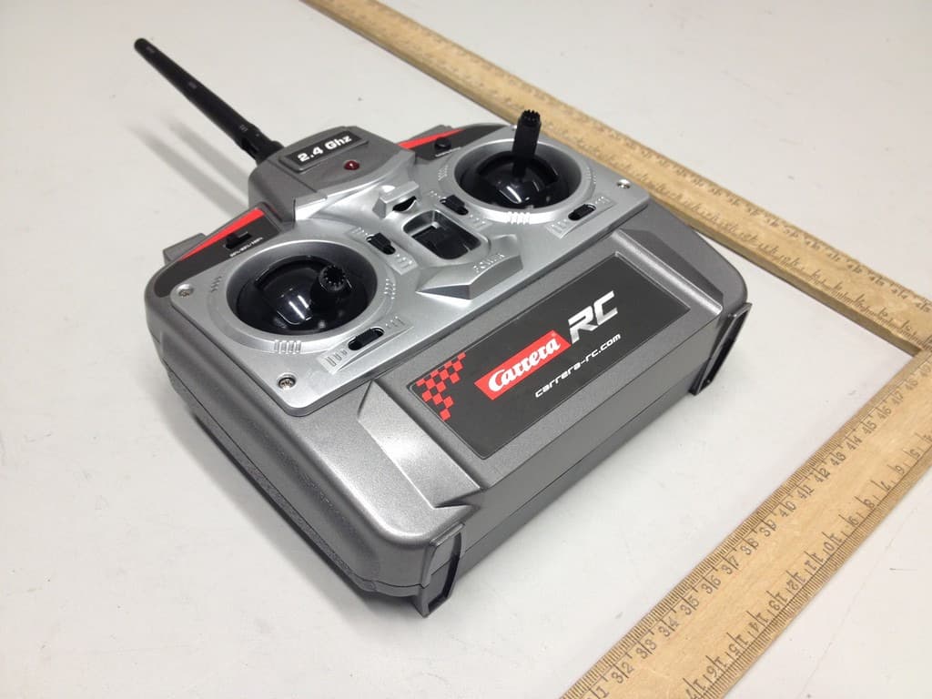 Radio Control Toy Transmitter (2.4GHz) - FCC ID YFA401008 - Carrera Toys GmbH
