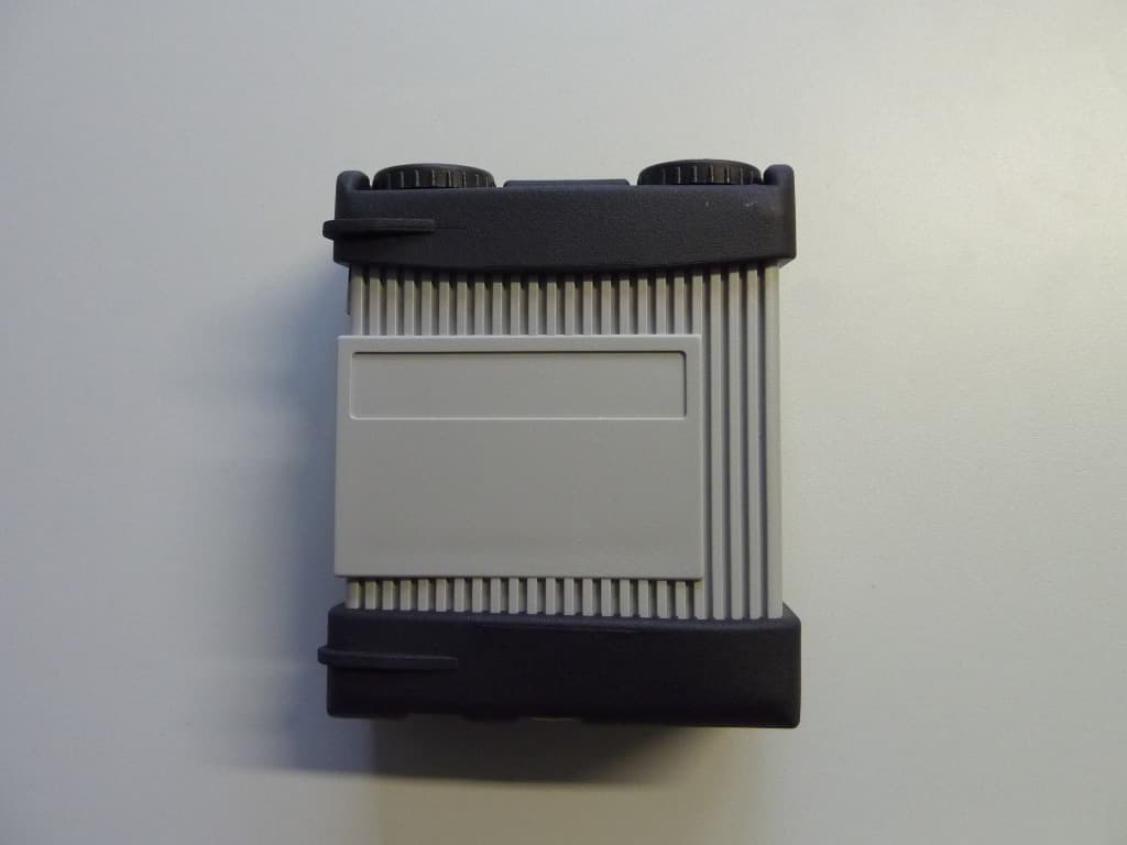 Wireless Beltpack - FCC ID YFJ-ACROBATWB2 - Riedel Communications GmbH&Co KG (2)