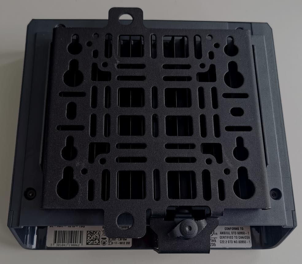 Antenna / Base Station - FCC ID YFJANT100824H - Riedel Communications GmbH&Co KG (3)