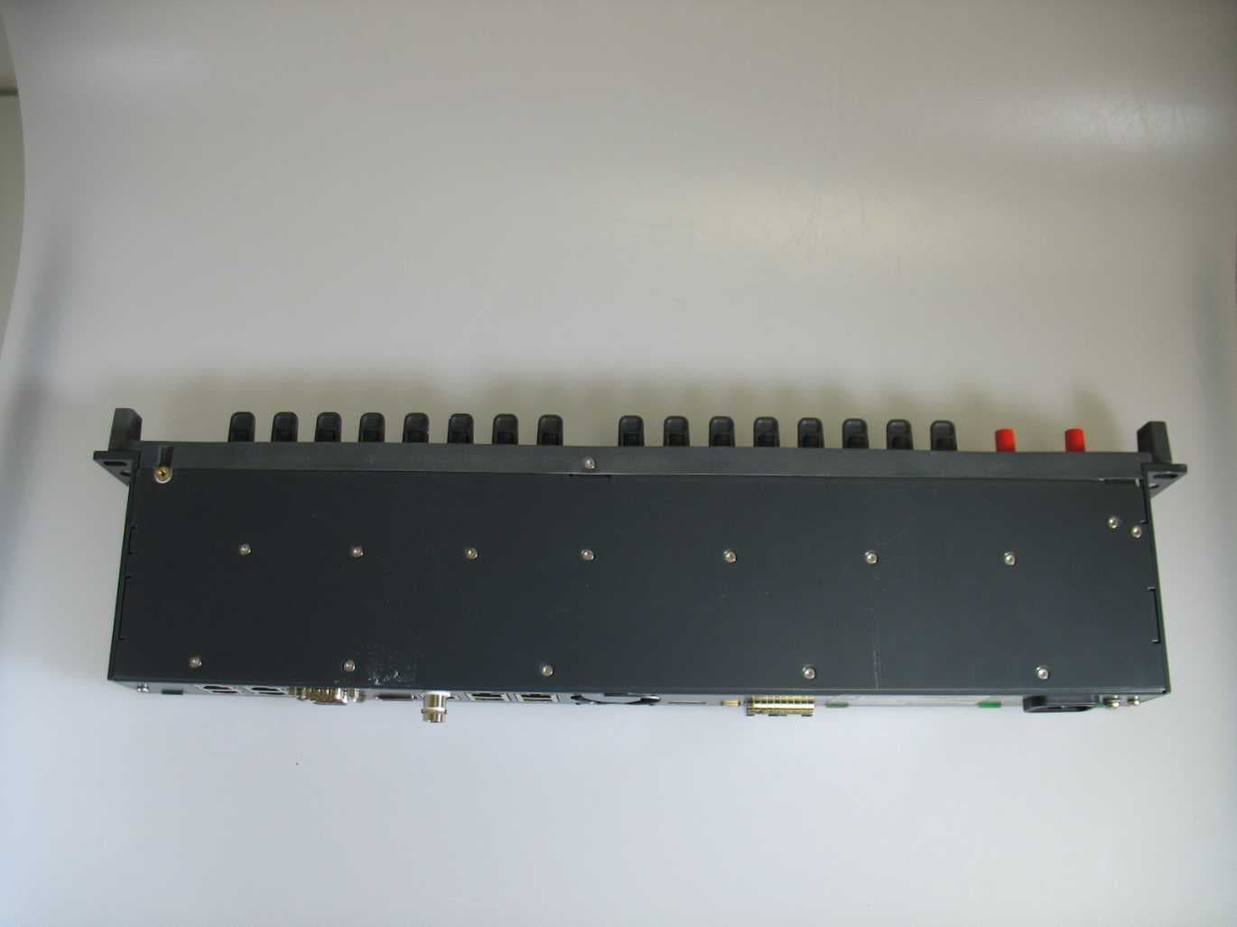 19Inch/1RU 1200 series SmartPanel Intercom Platform with 16 hybrid lever keys - FCC ID YFJRSP1216HL - Riedel Communications GmbH&Co KG (5)