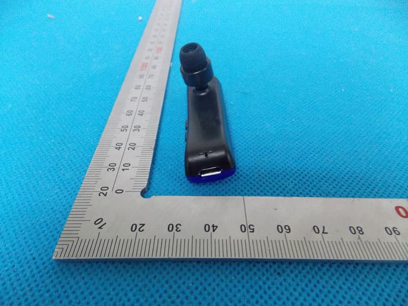 Bluetooth Headset - FCC ID YGKR525C - SHENZHEN ROMAN TECHNOLOGY CO.,LTD. (3)