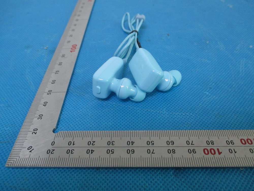 Bluetooth headset - FCC ID YGKS310 - SHENZHEN ROMAN TECHNOLOGY CO.,LTD. (5)