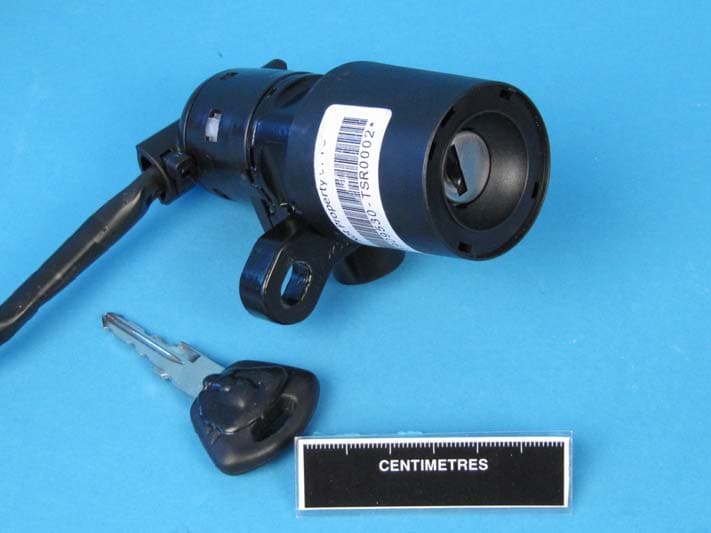 125kHz Immobiliser - FCC ID YHF125RCU - Triumph Motorcycles Limited (3)