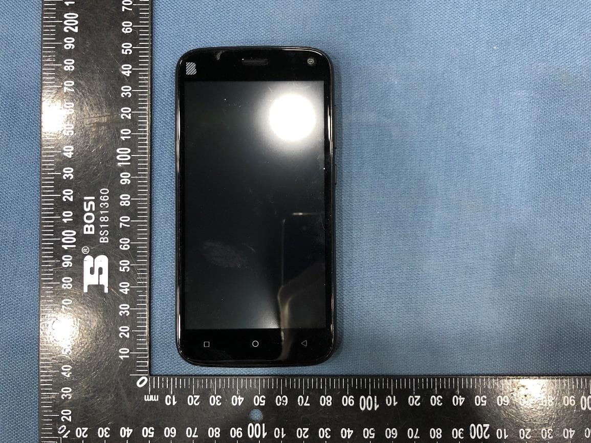 Mobile Phone - FCC ID YHLBLUC5L20 - BLU Products, Inc. (3)