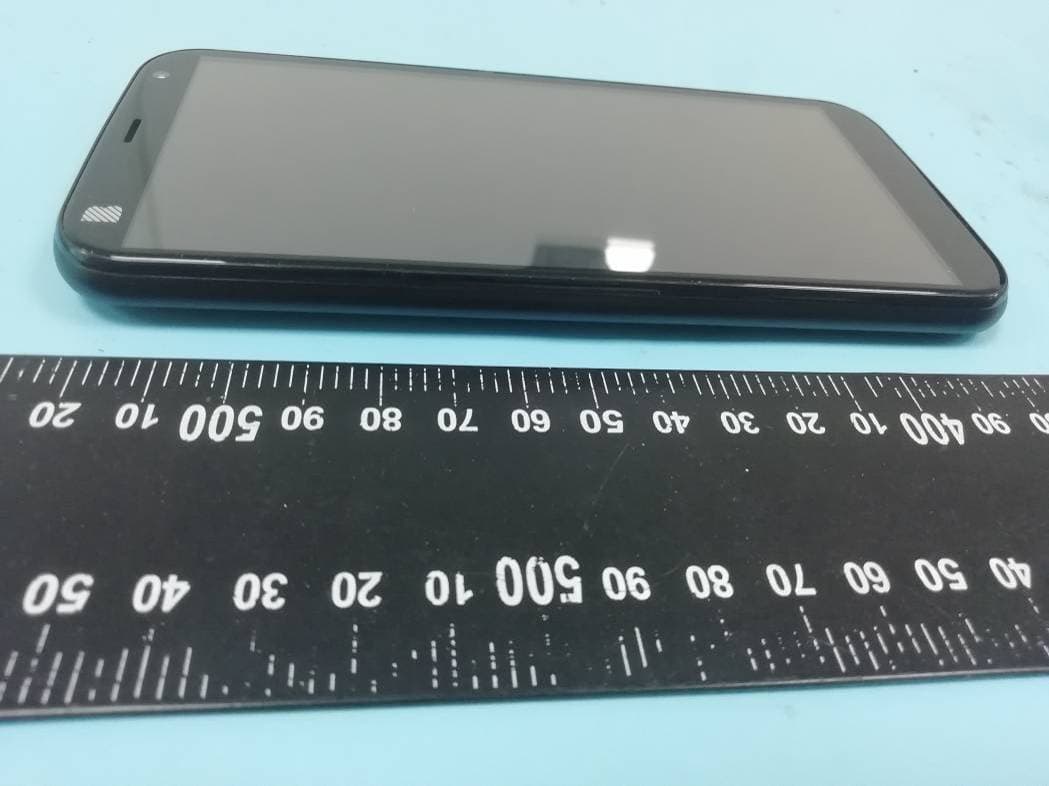 Mobile Phone - FCC ID YHLBLUC6L20 - BLU Products, Inc. (3)
