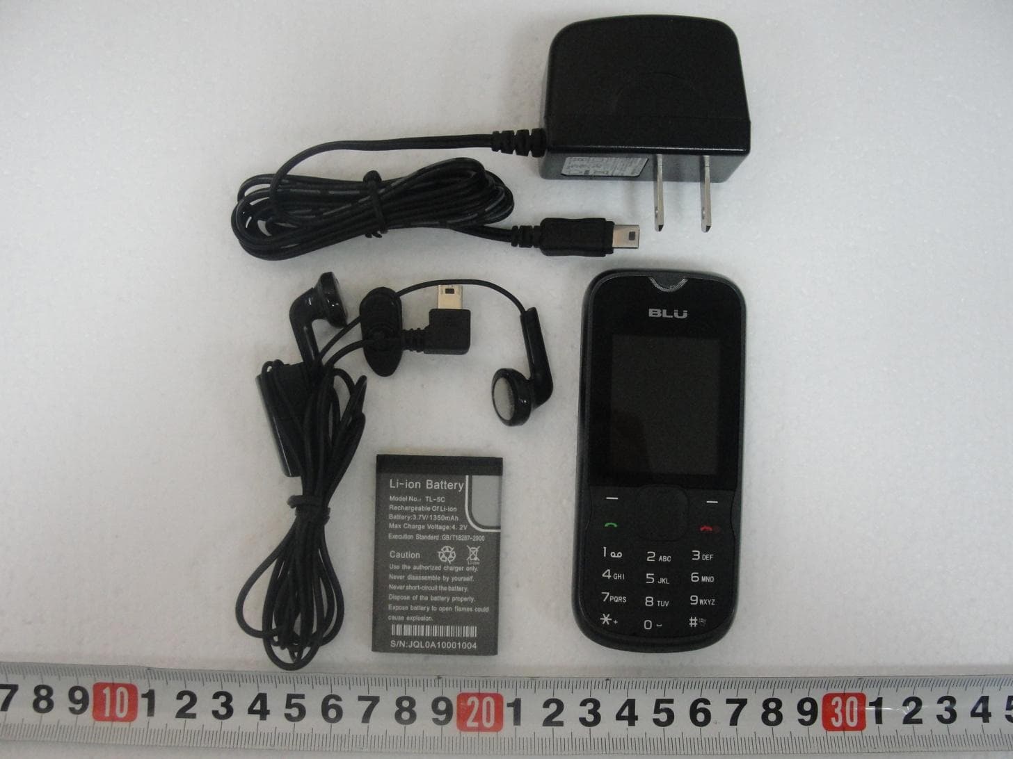 GSM Mobile Phone - FCC ID YHLBLUCLICK - BLU Products, Inc. (5)