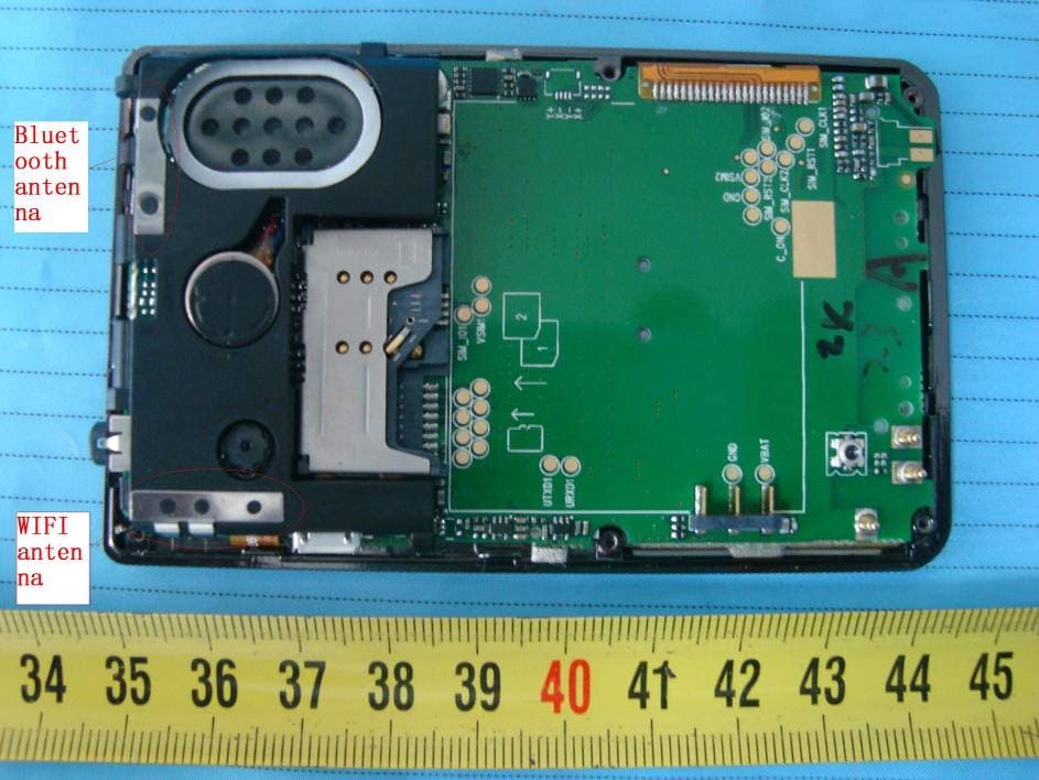 GSM Mobile Phone - FCC ID YHLBLUCUBO - BLU Products, Inc. (5)