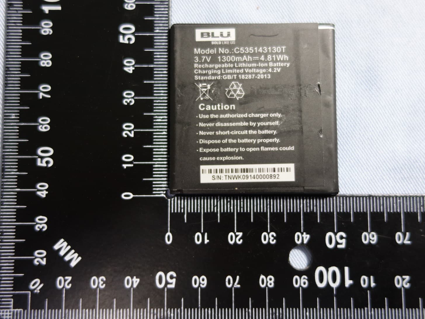Mobile phone - FCC ID YHLBLUDASH40CE - BLU Products, Inc. (3)