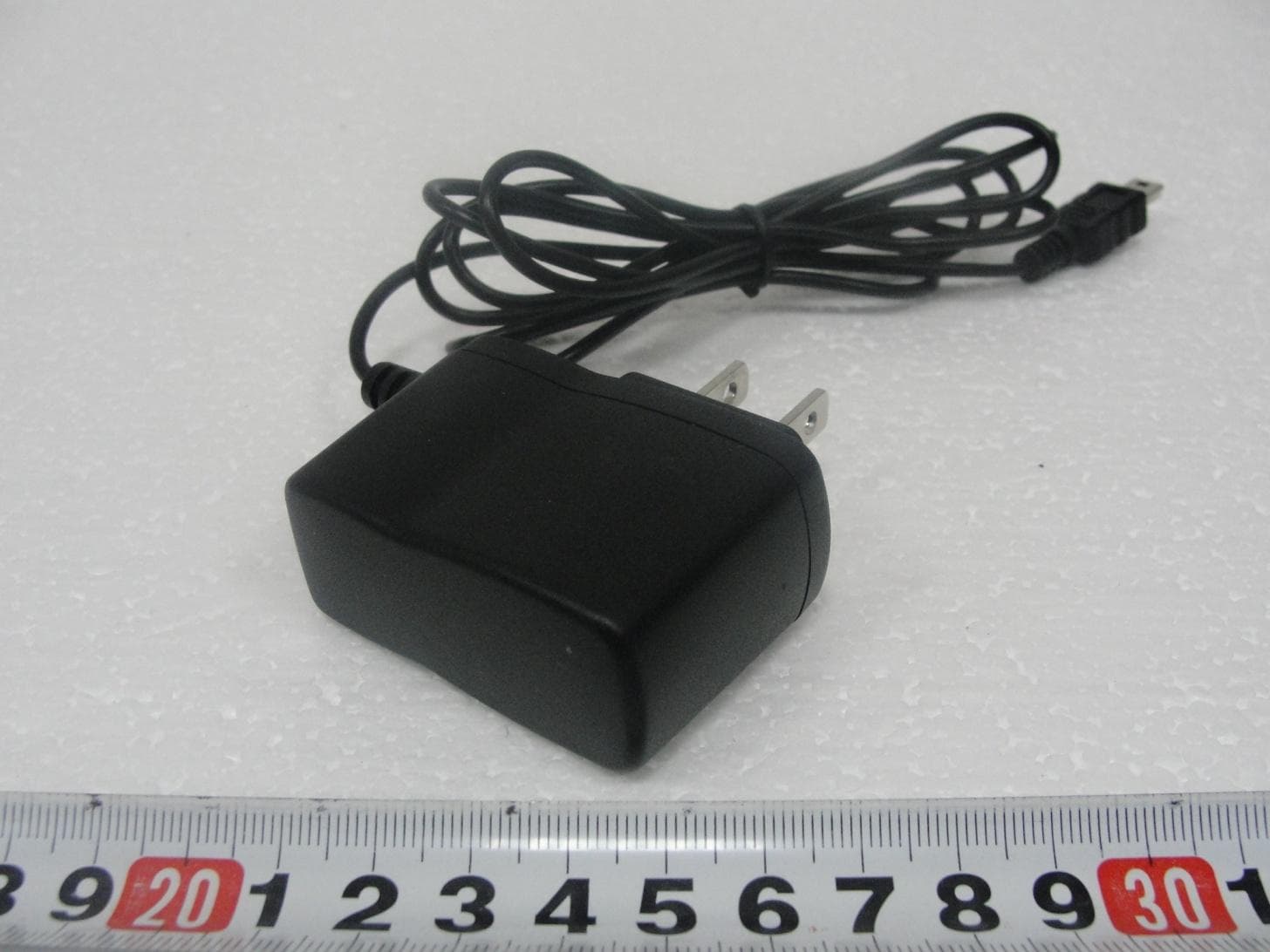 GSM Mobile Phone - FCC ID YHLBLUDJ - BLU Products, Inc. (3)