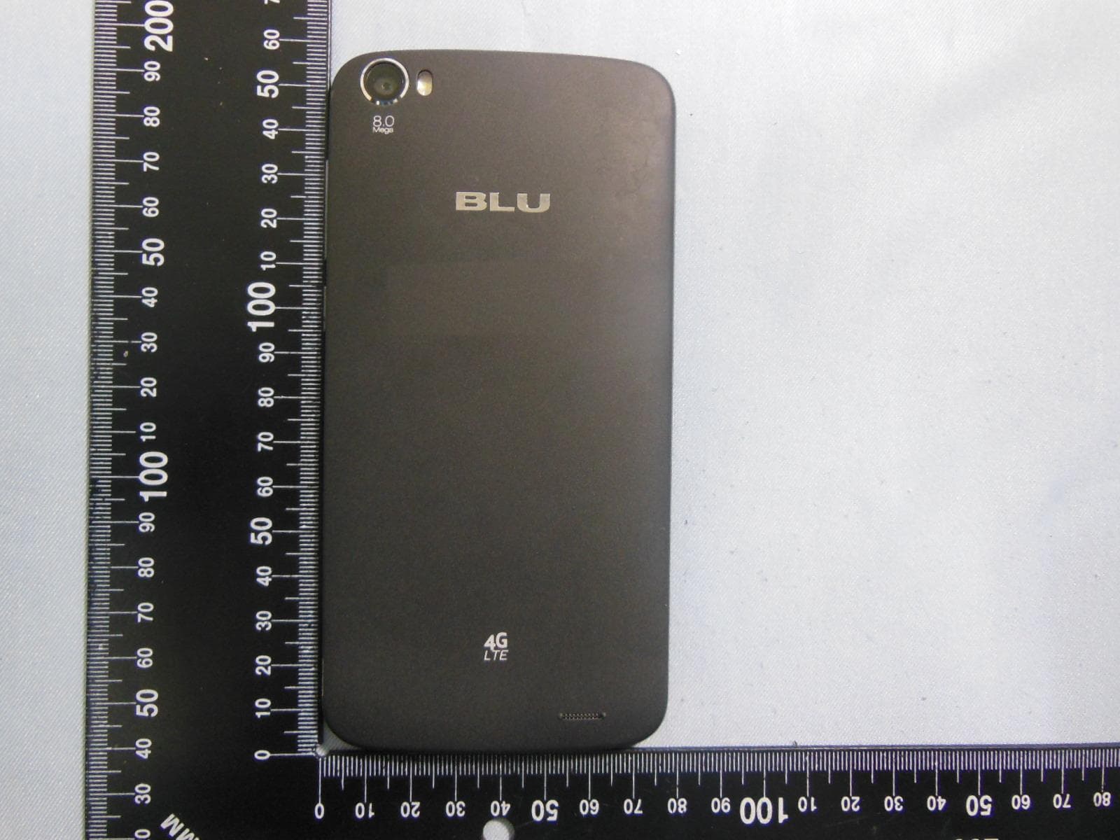 Mobile phone - FCC ID YHLBLUDXPLUSLTE - BLU Products, Inc. (5)