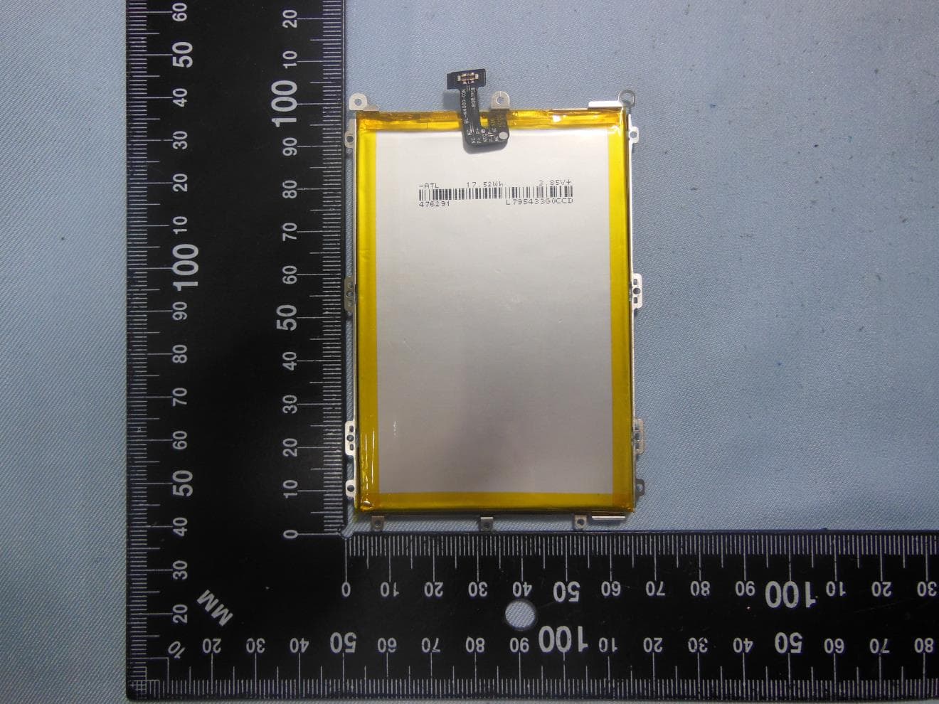Mobile phone - FCC ID YHLBLUEGXLTE - BLU Products, Inc. (3)