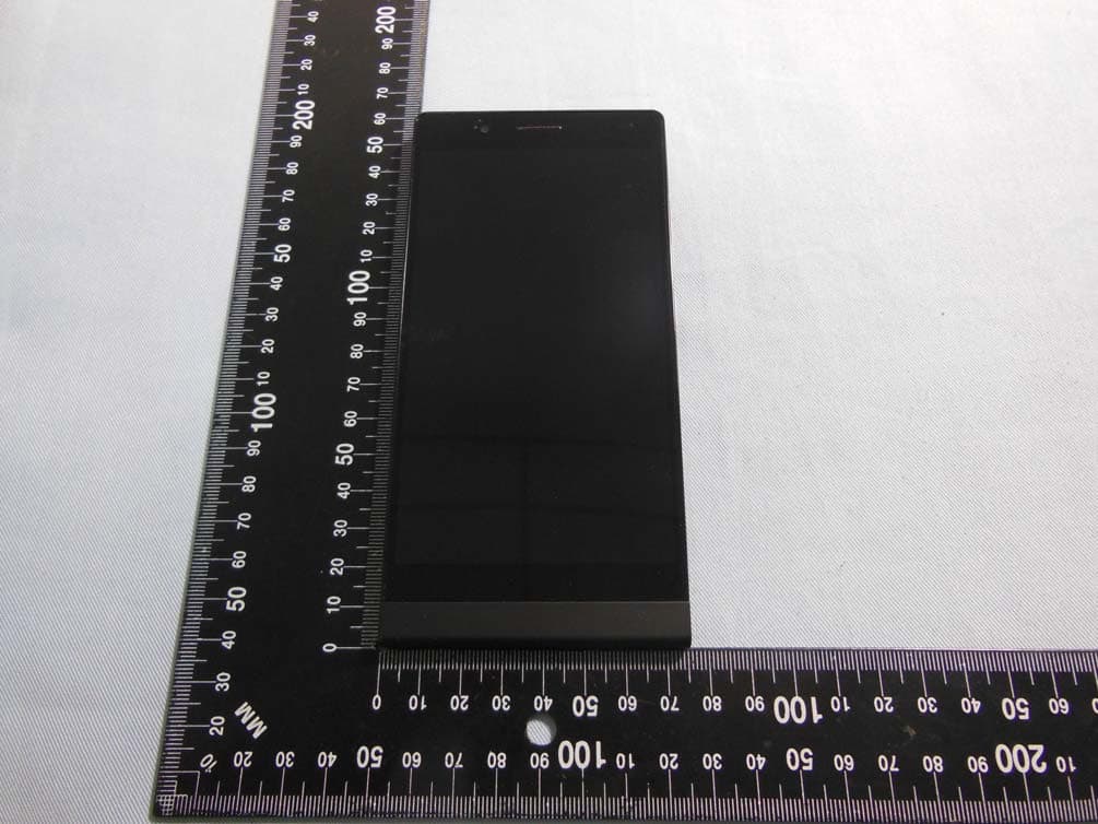 Smart phone - FCC ID YHLBLULIFE8XL - BLU Products, Inc. (1)